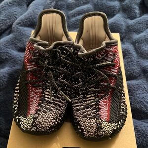 Yeezy Shoes in Shoes